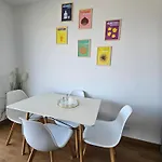 דירה Terrasse Spacieuse, Vue & Clim
